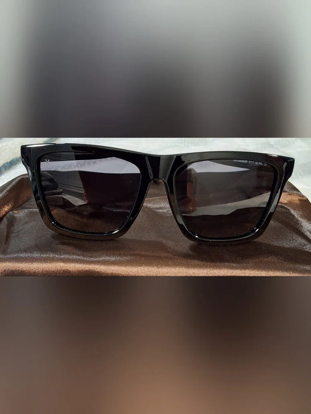 Dime Hang Back Black Oversized Sunglasses + Pouch